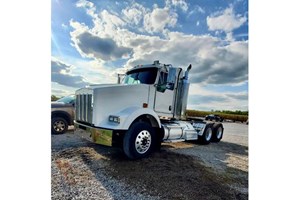 2005 Kenworth  Truck-SemiTractor